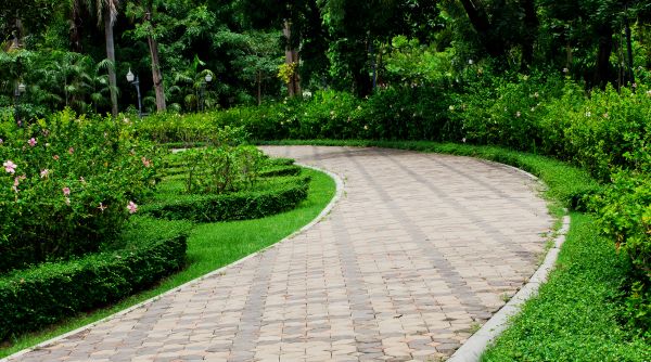 Cost of Paver Walkway Repair in Brentwood